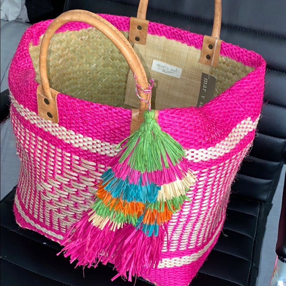 NWT MAR Y SOL beach bag